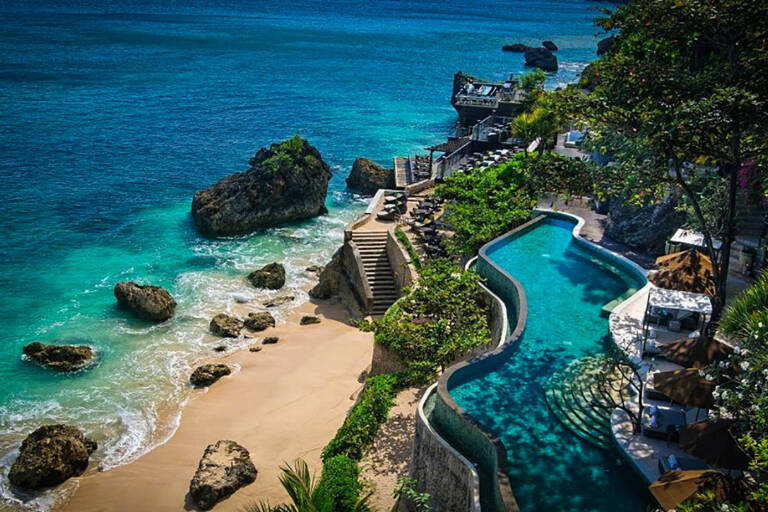 05-Infinity-Pools-Bali-12005_