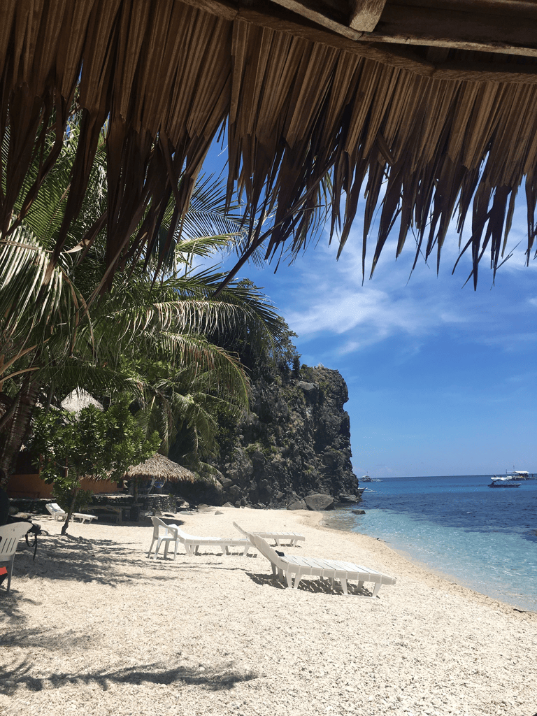 GUESTBLOGGER-ERIK-asia-philipines-beach-2