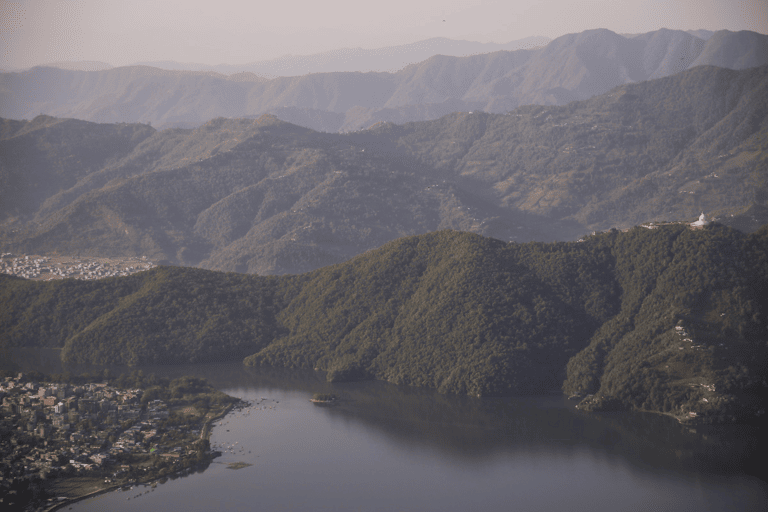 GUESTBLOGGER-WAH-asia-nepal-pokhara-mountains-view