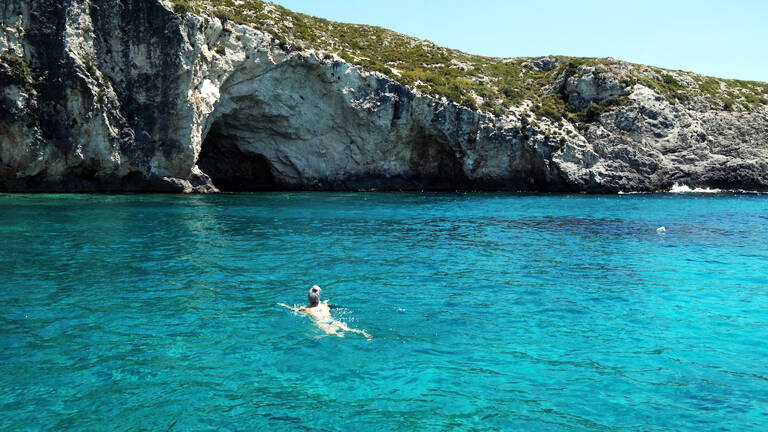 GUESTBLOGGER-WAH-europe-greece-zakynthos-sea