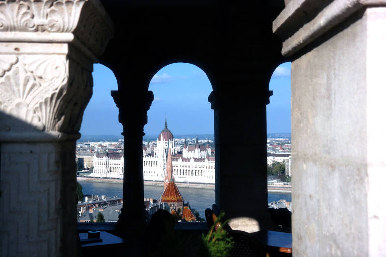 GUESTBLOGGER-WAH-europe-hungary-budapest-view