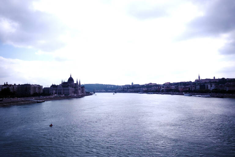 GUESTBLOGGER-WAH-europe-hungary-budapest-water