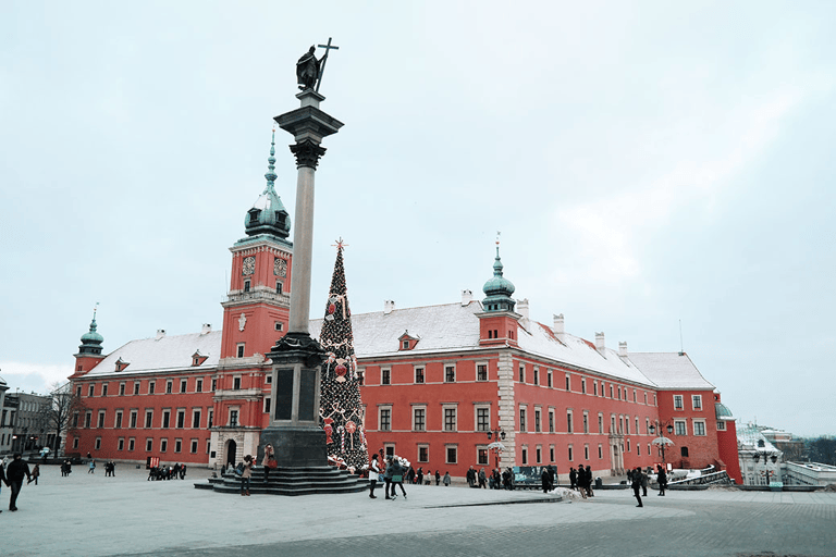 GUESTBLOGGER-WAH-europe-poland-train-7
