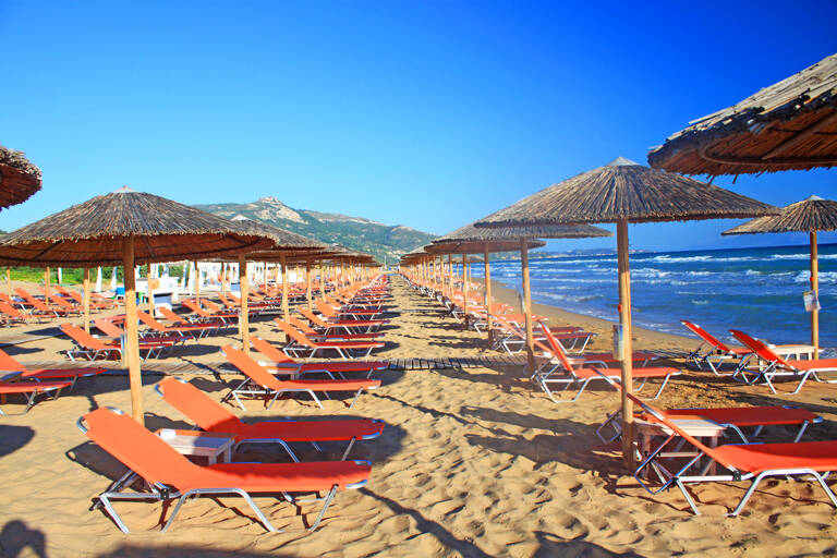 GUESTBLOGGER-WhatABoutHer-Europe-Greece-Zakynthos-Banana-Beach