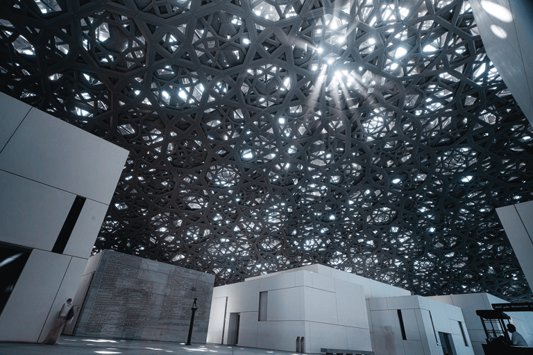 GUESTBLOGGER-middle-east-abu-dhabi-louvre