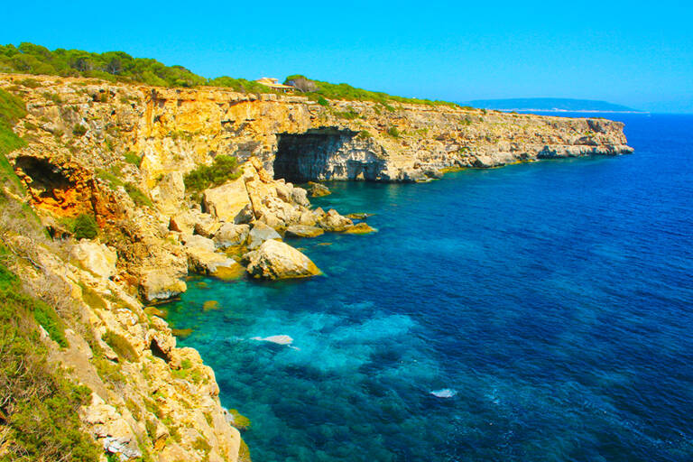 Ibiza-cave