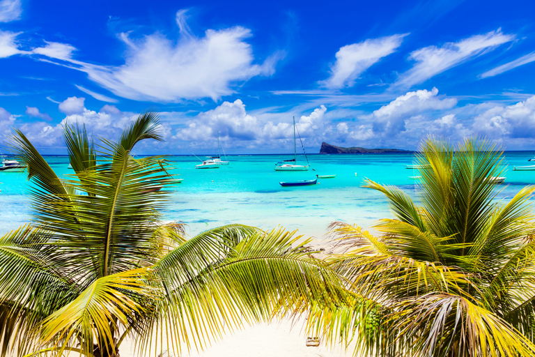 africa-mauritius-turqoise-water