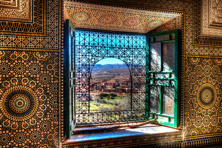 africa-morocco-kashbah-view-from-window