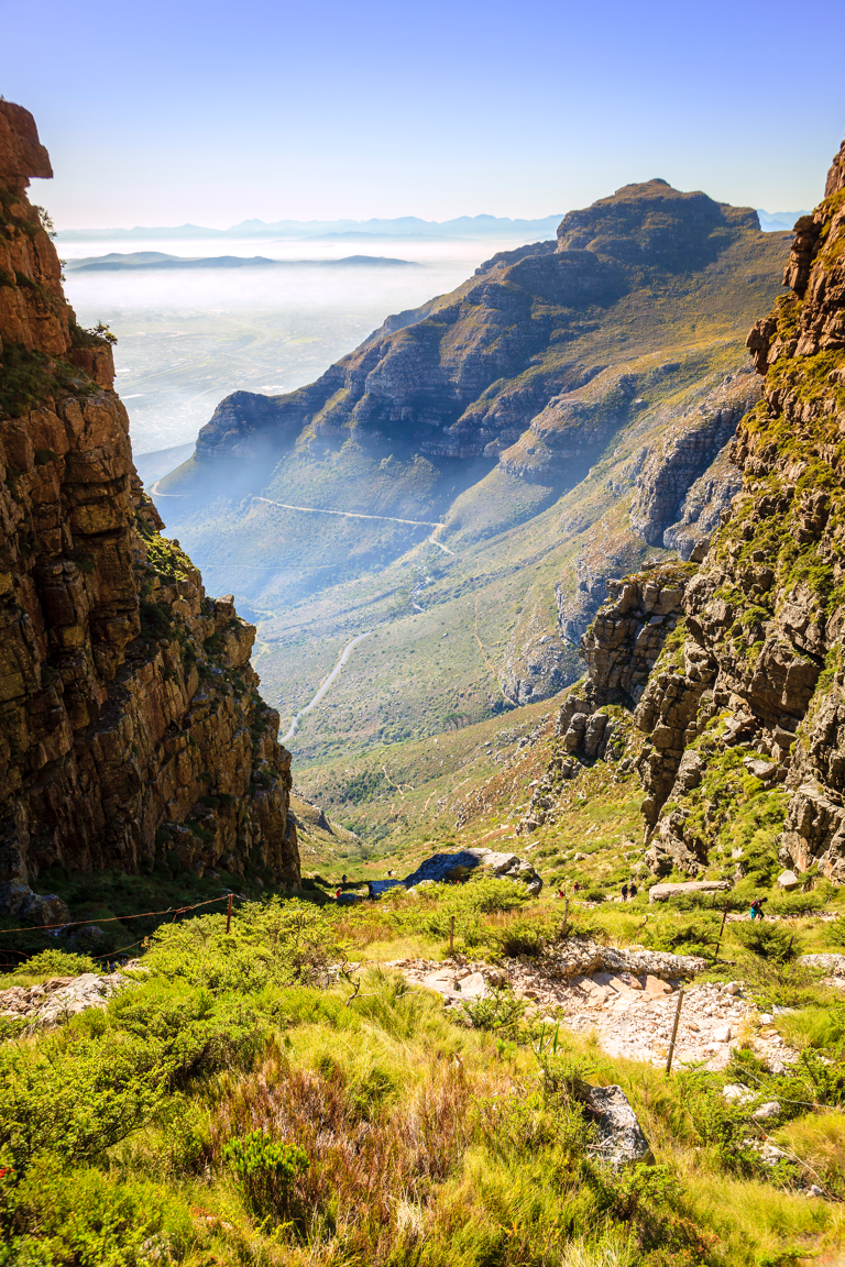 africa-south-africa-kaapstad-platteklip-gorge-vertical