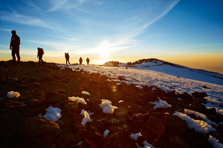 africa-tanzania-kilimanjaro-trekking-hiking-climbing