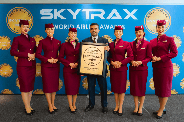 airline-qatar-airways-qr-skytrax-world-best-2024-crew-1