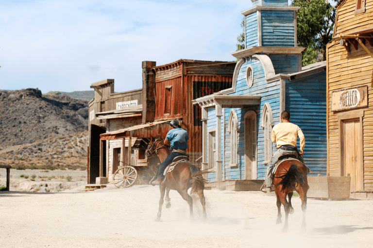 america-arizona-wild-west-town-cowboy