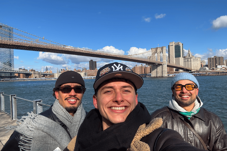 america-nyc-bridge-boys-smiling