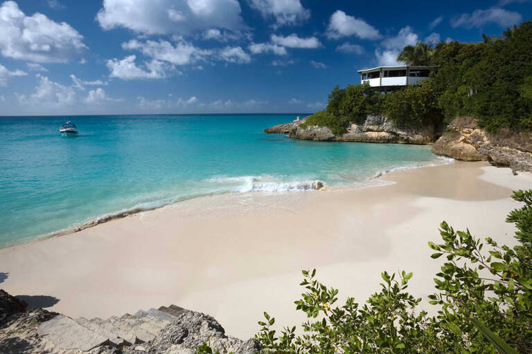 anguilla-sint-maarten-barnes-bay-caribbean-white-beach