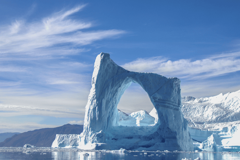 antarctica-iceberg-ice-in-water