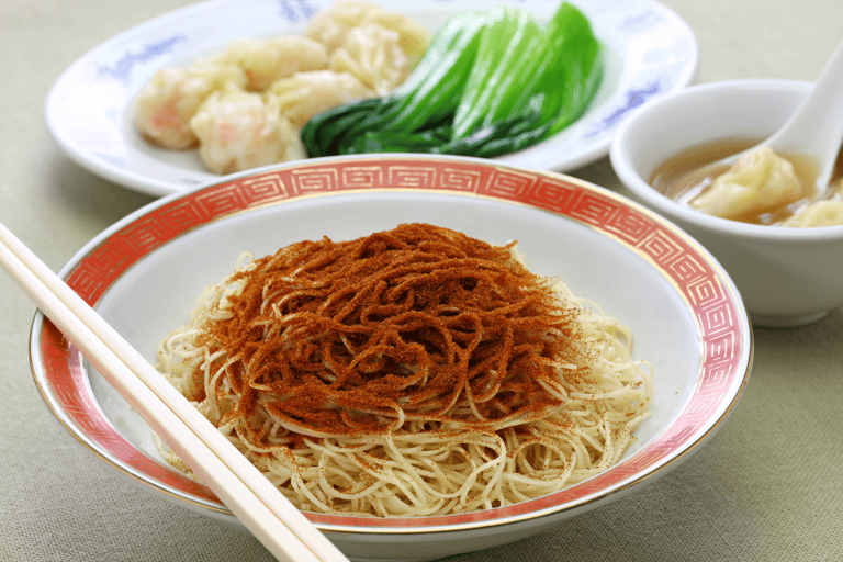 asia-china-macau-food-shrimp-roe-noodles