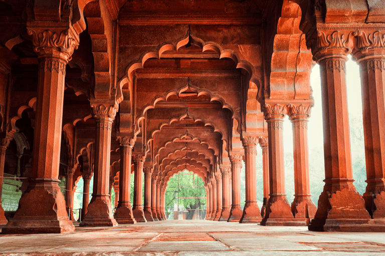 asia-india-delhi-temple-red-fort-hallway