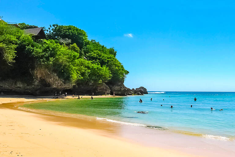 asia-indonesia-bali-padang-padang-beach