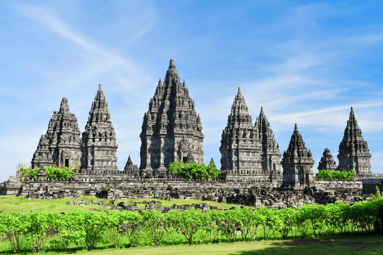 asia-indonesia-prambanan-temple-ruin