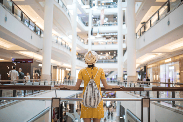 asia-malaysia-kuala-lumpur-female-shopping-mall