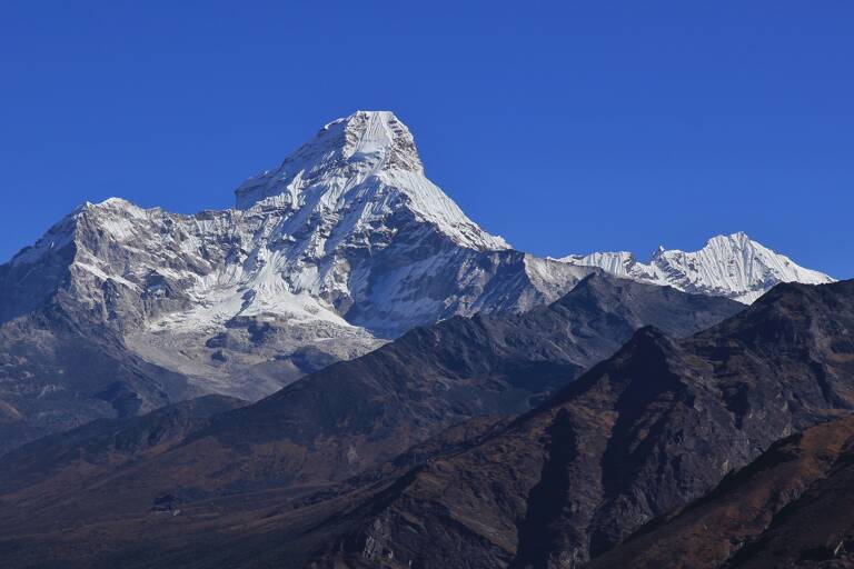 asia-nepal-ama-dablam-mountain