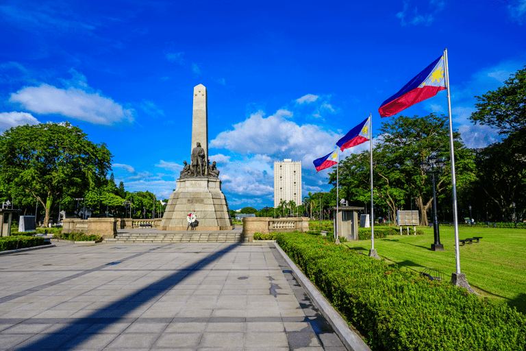 asia-philippines-manila-rizal-park-monument
