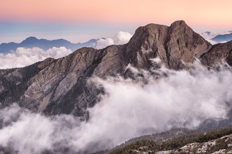 asia-taiwan-yushan-east-mountain-peaks