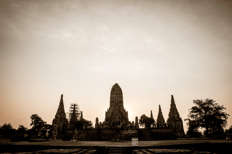asia-thailand-bangkok-WAT-CHAI-WATTHANARAM3