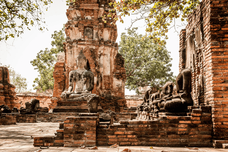 asia-thailand-bangkok-WAT-PHRA-MAHATHAT