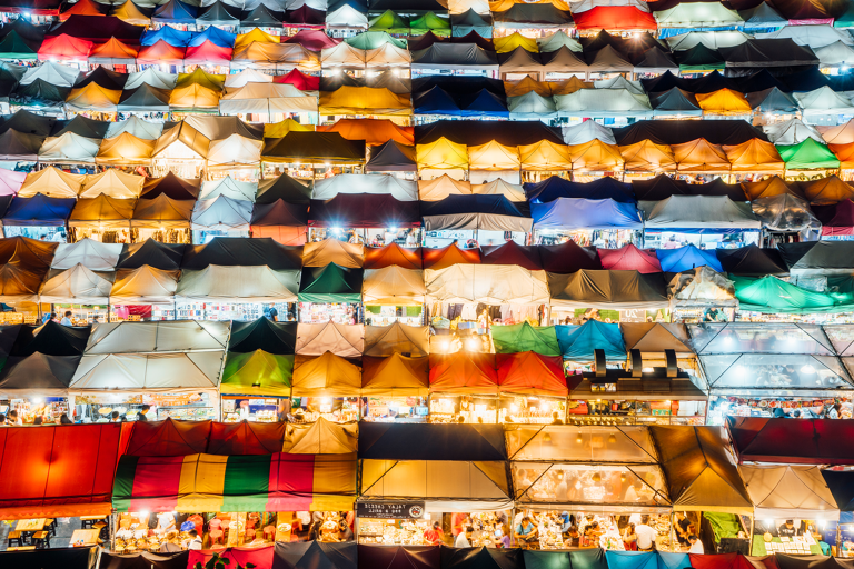 asia-thailand-bangkok-rot-fai-market-colorful-stands-lights