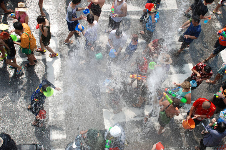 asia-thailand-bangkok-songkran