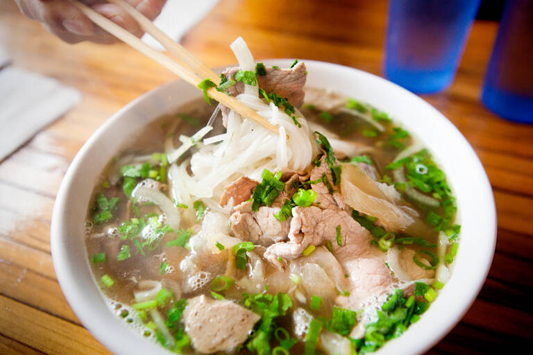 asia-vietnam-food-pho-noodles