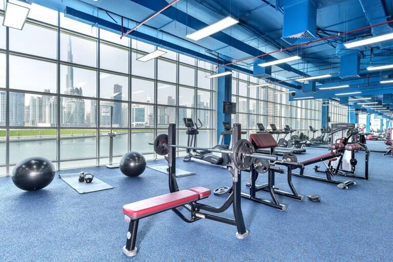 blog-hotels-new-year-resolutions-dubai-canal-central-hotel