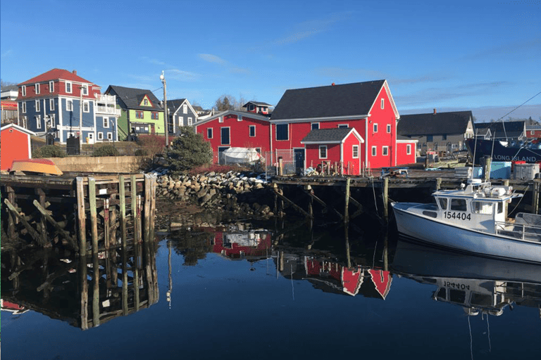 canada-nova-scotia-lunenburg-sea