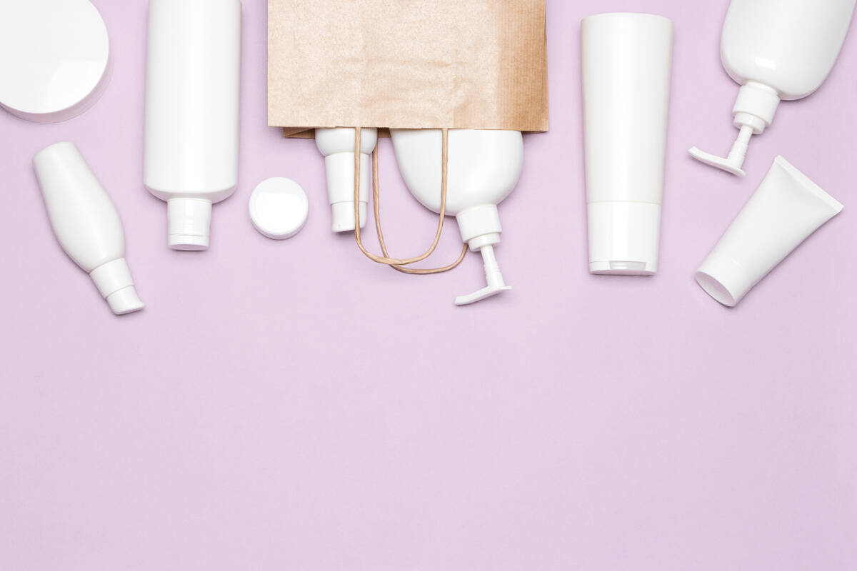 Cosmetics In Your Hand Luggage