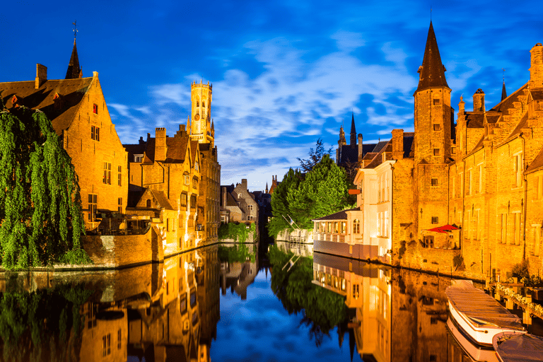 europe-belgium-bruges-beautiful-view-at-night