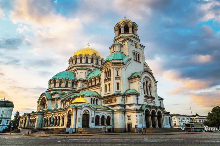 europe-bulgaria-sofia-alexander-nevski-cathedral-sunset-empty-square
