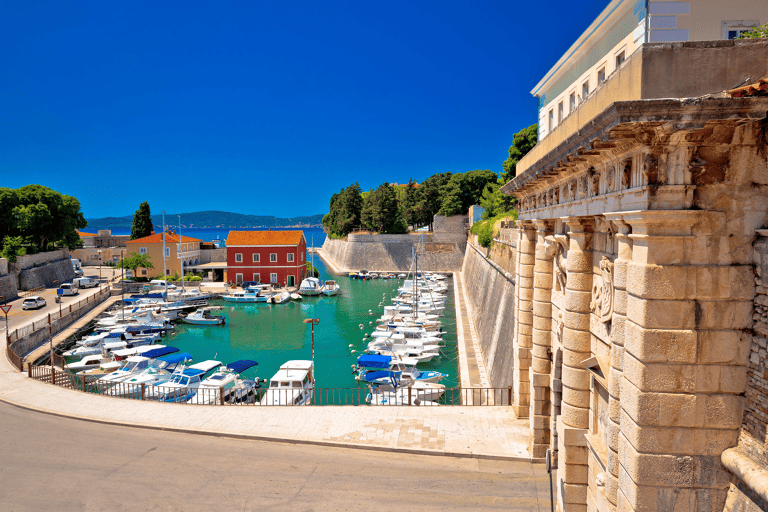 europe-croatia-zadar-historical-building-with-seaview-at-the-harbor