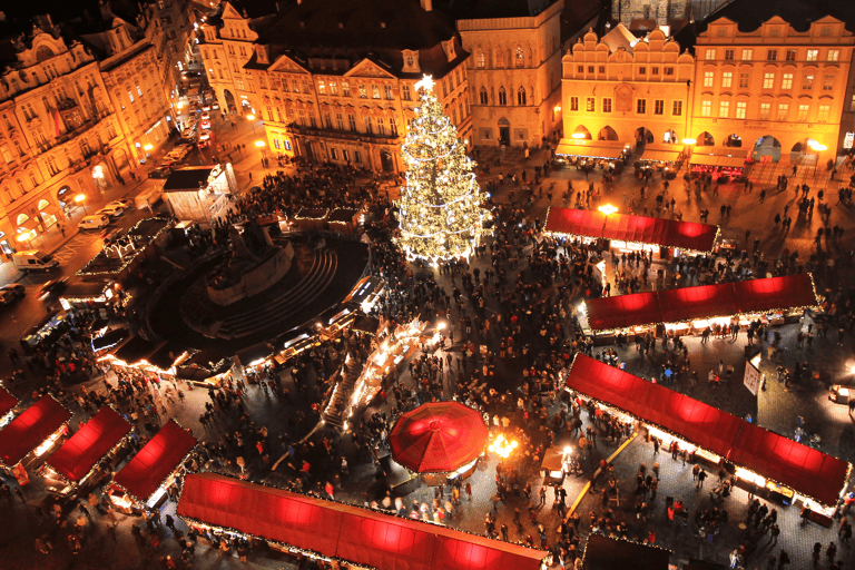 europe-czech-prague-christmas-market-old-square