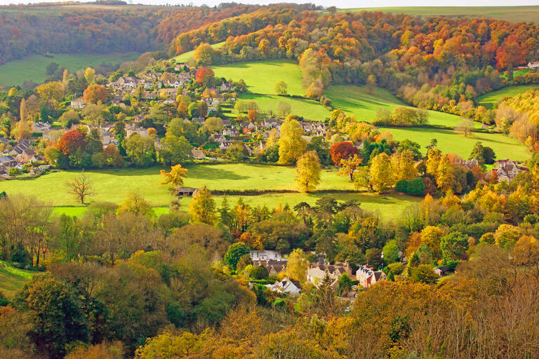 europe-england-cotswolds-landscape