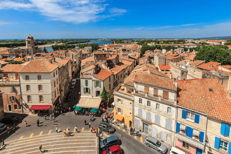 europe-france-arles-old-city-center