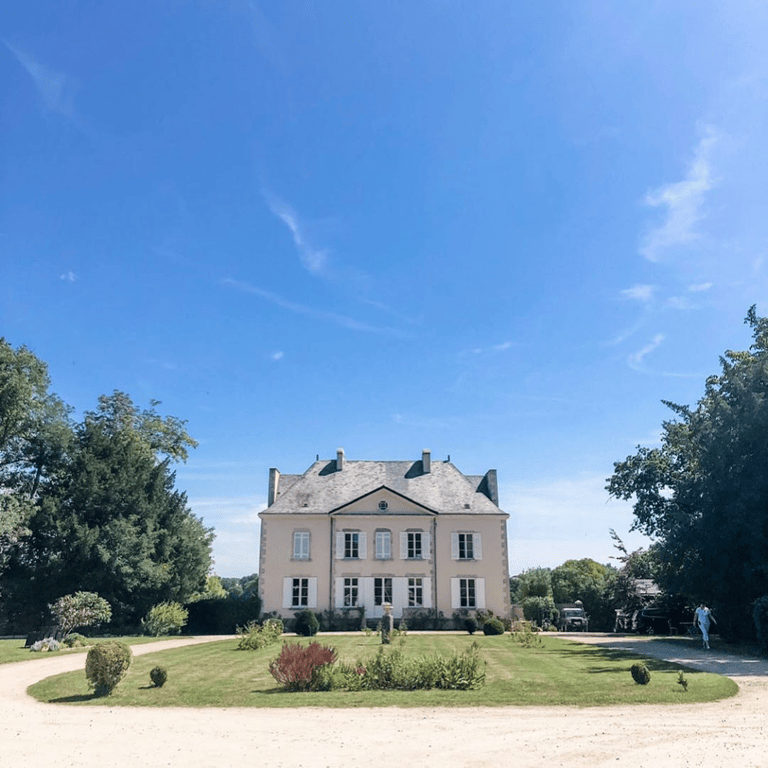 europe-france-camping-castle