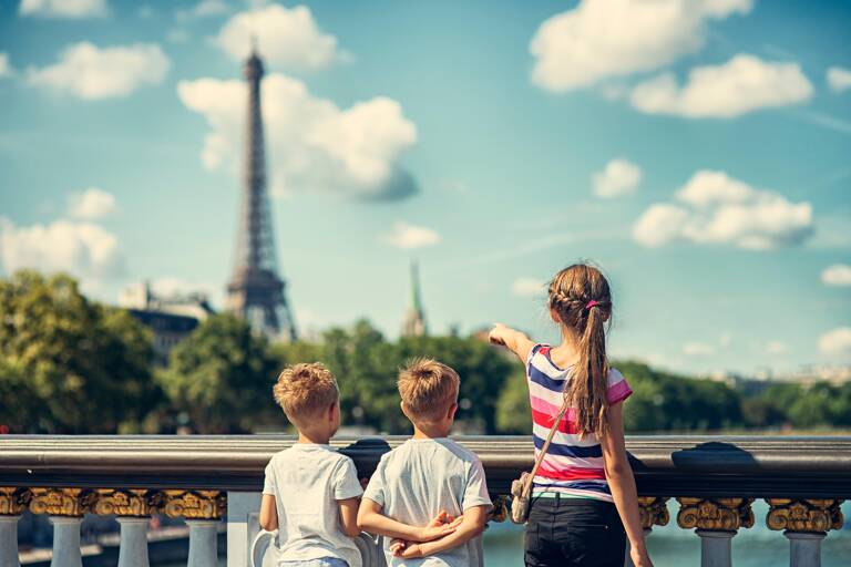 europe-france-paris-kids-eiffel-tower