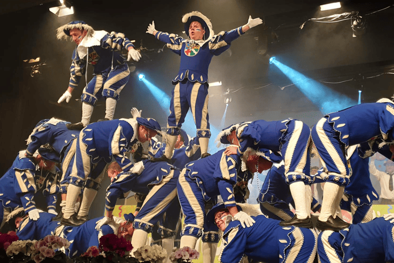 europe-germany-cologne-carneval-dancers-blue
