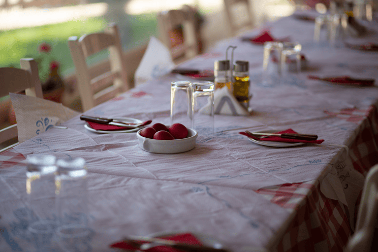 europe-greece-greek-easter-table