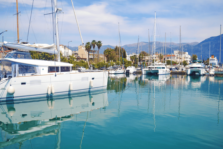 europe-greece-kalamata-boats-in-water