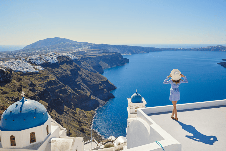europe-greece-santonrini-generic-girl