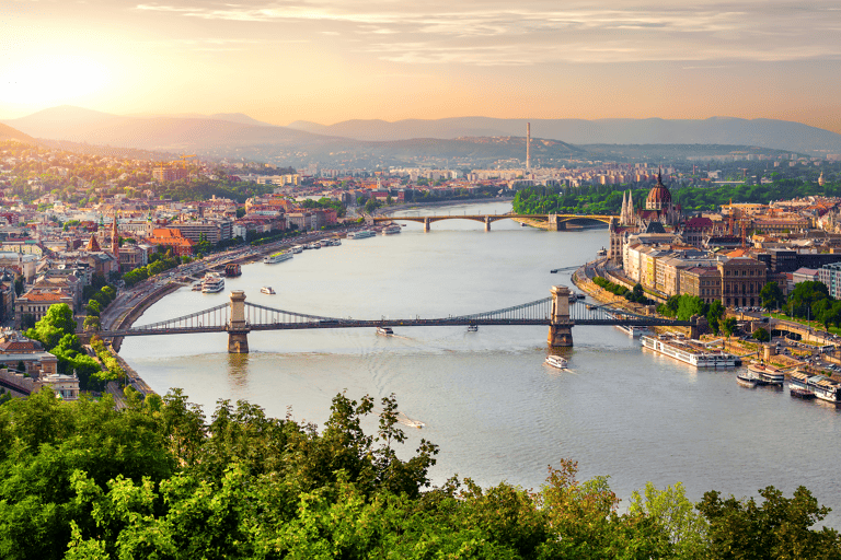 europe-hungary-budapest-panorama-view-buda-and-pest