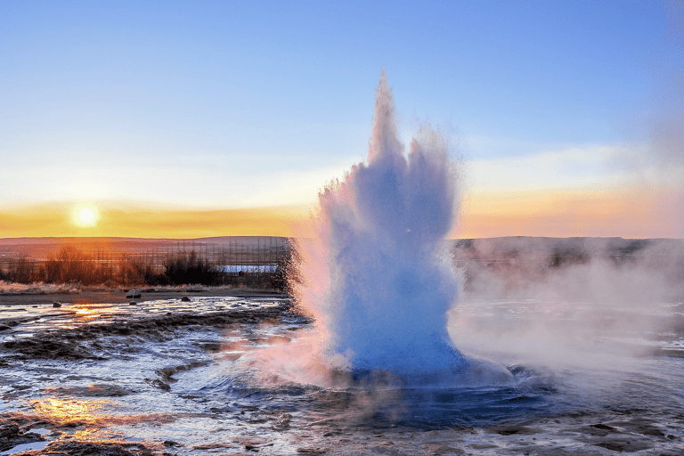 europe-iceland-geysir-stokkur