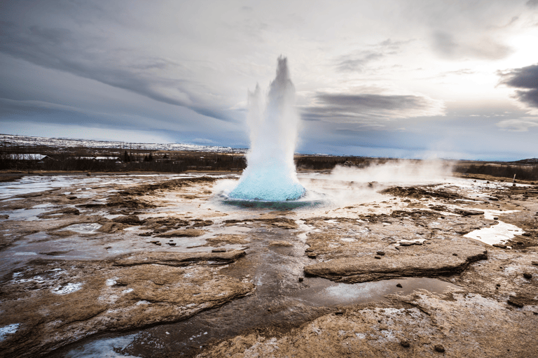 europe-iceland-great-geysir